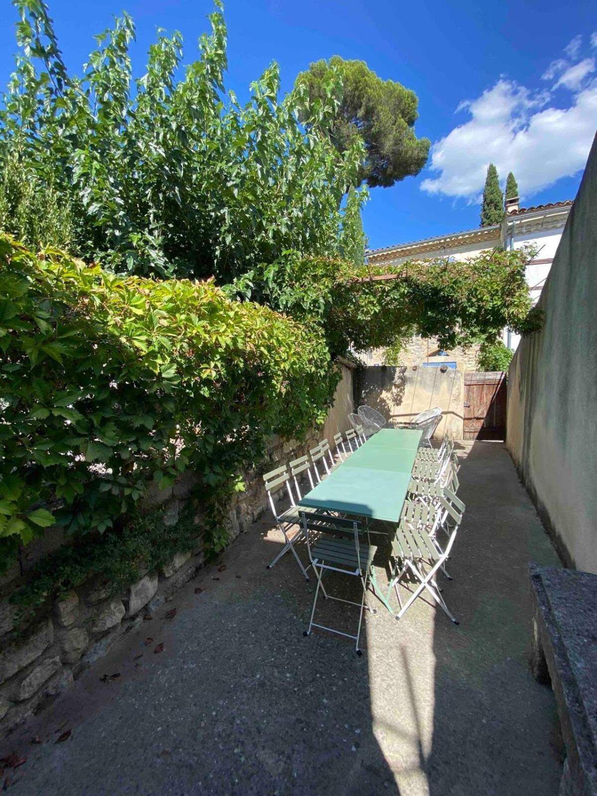 Maison Cosy Lodge 15 P Clim Wifi Cour Garage Montfrin Esterno foto